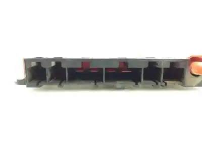 Second-hand car spare part fuse box unit for bmw 1 (f21) 116 d oem iam references 922775205  