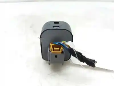 Автозапчасти б/у УПРАВЛЕНИЕ ЗЕРКАЛОМ за AUDI A3 SPORTBACK (8P)  ссылки OEM IAM 8E0959565  