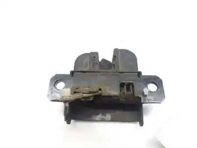 Tweedehands auto-onderdeel KOFFERBAK / POORTSLUITING voor VOLKSWAGEN GOLF IV BERLINA (1J1)  OEM IAM-referenties 1J6827505B  