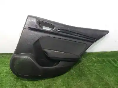 Peça sobressalente para automóvel em segunda mão forra / revestimento da porta traseira direita por renault megane iv berlina 5p intens referências oem iam 829a05720r