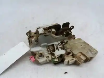 Автозапчастина б/у замок дверей заднього лівого для nissan pick-up (d22) 2.5 16v turbodiesel cat посилання на oem iam 805525p003   Автозапчастина б/у замок дверей заднього лівого для nissan pick-up (d22) 2.5 16v turbodiesel cat посилання на oem iam 805525p003