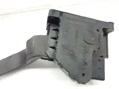 Second-hand car spare part accelerator pedal for opel corsa d enjoy oem iam references 55702020