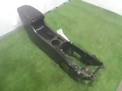 Pezzo di ricambio per auto di seconda mano bracciolo centrale per opel astra j (p10) 2.0 cdti (68) riferimenti oem iam 13293408  