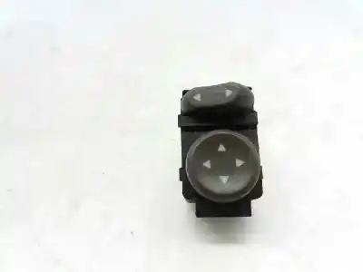 Second-hand car spare part rearview side mirror switch for fiat idea (135) 1.4 oem iam references b569