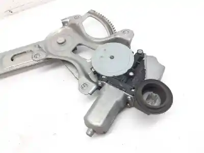 Second-hand car spare part passenger side right window regulator for toyota prius (nhw30) plug-in hybrid advance oem iam references 6980152070  