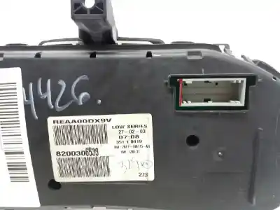 Peça sobressalente para automóvel em segunda mão quadrante por renault megane ii berlina 5p confort expression referências oem iam 8200306538