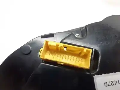 Peça sobressalente para automóvel em segunda mão quadrante por peugeot 5008 active referências oem iam 9666174980  