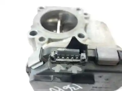 Peça sobressalente para automóvel em segunda mão borboleta de admissão por ford focus lim. (cb8) trend referências oem iam 9673534480  