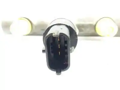İkinci el araba yedek parçası ENJEKTÖR RAMPASI için RENAULT SCENIC (JA..)  OEM IAM referansları 7700111013  