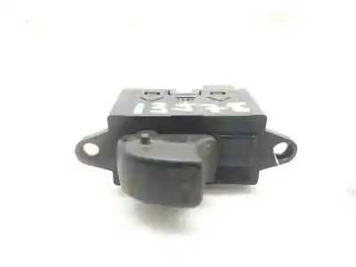 Tweedehands auto-onderdeel schakelaar rechts voor ruit voor daewoo nubira berlina a16dms-g oem iam-referenties 96190777