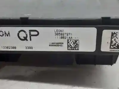 Piesă de schimb auto la mâna a doua panou siguranțe pentru opel astra j (p10) 1.7 cdti (68) referințe oem iam 13302300  
