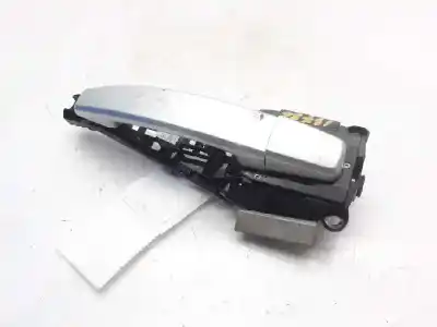 Second-hand car spare part exterior right front door handle for opel astra j (p10) 1.7 cdti (68) oem iam references 92233089  