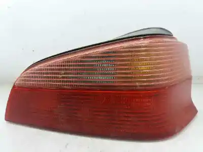 Pièce détachée automobile d'occasion FEU ARRIÈRE DROIT pour PEUGEOT 106 (S2)  Références OEM IAM 6351G6  