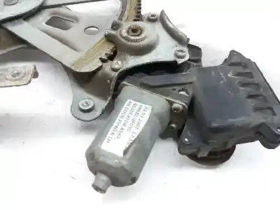 Peça sobressalente para automóvel em segunda mão elevador de vidros traseiro esquerdo por toyota corolla verso (r1) 2.2 d-4d sol referências oem iam 698400f010