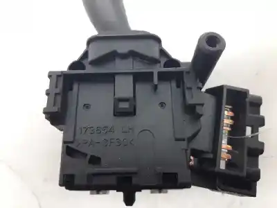 Piesă de schimb auto la mâna a doua maneta stergãtoare pentru nissan almera (n16/e) comfort referințe oem iam 8465205160