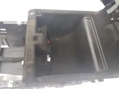 Second-hand car spare part center armrest for land rover evoque dynamic oem iam references bj32045c22a