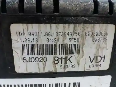 Автозапчастина б/у панель інструментів для skoda fabia (5j2 ) family посилання на oem iam 5j0920811k  