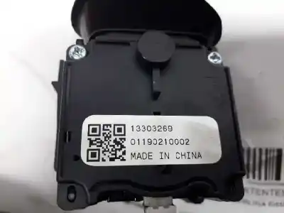 Second-hand car spare part indicator switch for opel insignia a sedán (g09) 2.0 cdti (69) oem iam references 13303269  