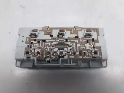 Second-hand car spare part interior light for opel insignia a sedán (g09) 2.0 cdti (69) oem iam references 13285095