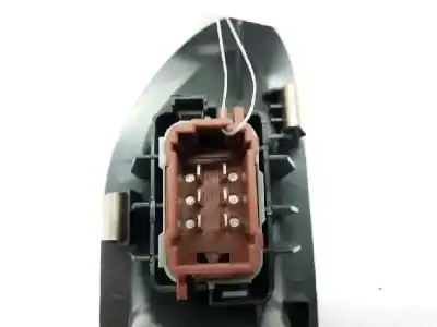 Автозапчасти б/у управление задними левыми стеклами за renault laguna ii (bg0/1_) 1.9 dci (bg08, bg0g) ссылки oem iam 8200317493  