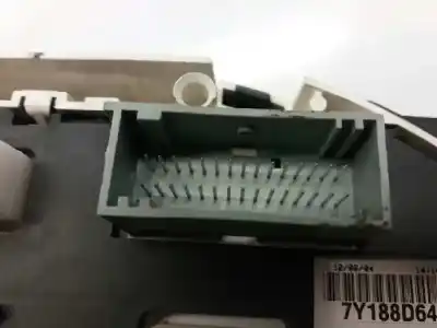 Автозапчастина б/у панель інструментів для renault laguna ii (bg0/1_) 1.9 dci (bg08, bg0g) посилання на oem iam 8200399758  