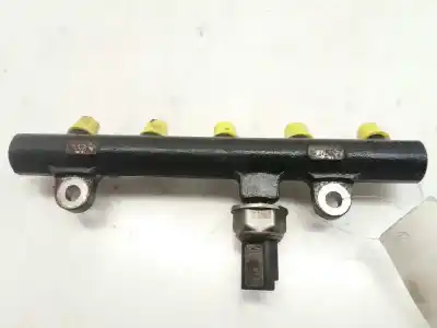 Автозапчастина б/у рампа инжектора для peugeot 307 break/sw (s2) sw pack + 136 cv / 100 kw посилання на oem iam 9656391180  