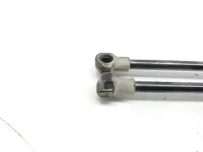 Pezzo di ricambio per auto di seconda mano ammortizzatori baule / porte per toyota auris hybrid active riferimenti oem iam 6895002130