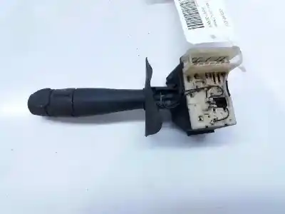 Pezzo di ricambio per auto di seconda mano comando pulito per renault clio ii fase ii (b/cb0) authentique riferimenti oem iam 7701047553  