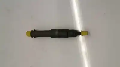 Автозапчастина б/у ИНЖЕКТОР для SKODA FABIA (6Y2/6Y3)  Посилання на OEM IAM 028130203F  
