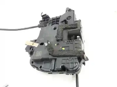 Pezzo di ricambio per auto di seconda mano serratura porta posteriore sinistra per renault captur dynamique riferimenti oem iam 805034742r  