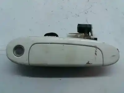 Автозапчасти б/у наружная рукоятка передняя справа за toyota yaris (ncp1/nlp1/scp1) 1.4 d-4d linea luna ссылки oem iam r818