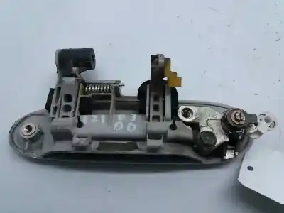 Автозапчасти б/у наружная рукоятка передняя справа за toyota yaris (ncp1/nlp1/scp1) 1.4 d-4d linea luna ссылки oem iam r818  