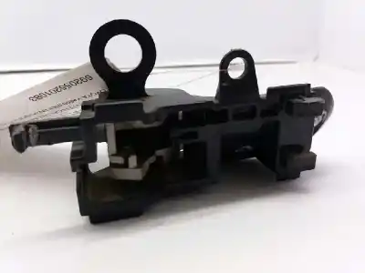 Автозапчасти б/у внутри передней правой ручки за toyota yaris (ncp1/nlp1/scp1) 1.4 d-4d linea luna ссылки oem iam 6920552010b3