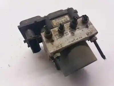 Second-hand car spare part abs for renault modus confort dynamique 98 cv / 72 kw oem iam references 8200129951  