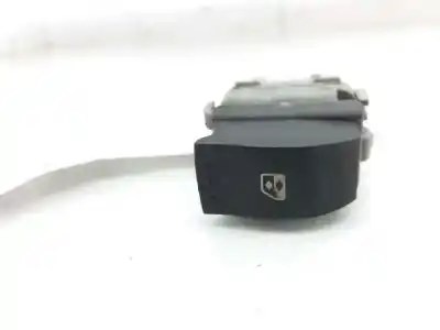 Peça sobressalente para automóvel em segunda mão botão / interruptor elevador vidro dianteiro direito por renault scenic ii confort authentique 82 cv / 60 kw referências oem iam 8200315027