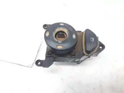 Second-hand car spare part rearview side mirror switch for hyundai santa fe (bm) 2.2 crdi cat oem iam references 371480