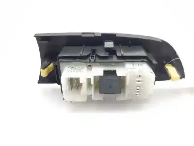 Second-hand car spare part rear right power window switch for lexus is200 (ds2/is2) 220d oem iam references 8403053020  