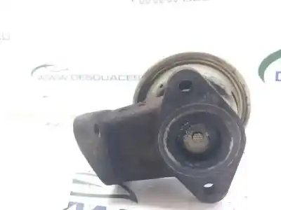 Second-hand car spare part egr valve for nissan terrano/terrano.ii (r20) comfort oem iam references 72233200  