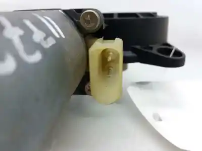 Peça sobressalente para automóvel em segunda mão motor elevador vidro dianteiro direito por ford fiesta (cbk) ambiente referências oem iam 0130821939  