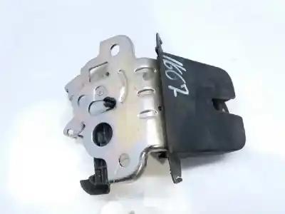 Pièce détachée automobile d'occasion COFFRE / SERRURE DE PORTE pour SKODA FABIA  Références OEM IAM 8R0827505  