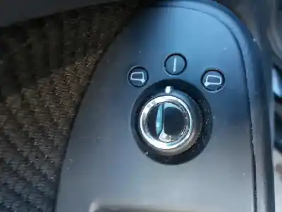 Автозапчасти б/у управление зеркалом за audi a4 b8 (8k2) 2.0 tdi ссылки oem iam 8k0959565b
