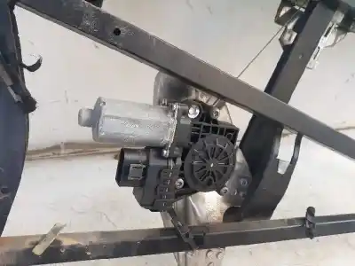 Pezzo di ricambio per auto di seconda mano alzacristalli posteriore destro per audi allroad quattro (4b5) 2.7 t riferimenti oem iam 4b0839462