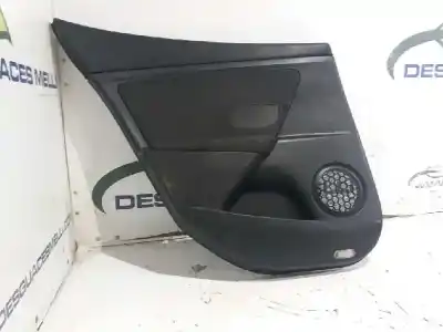 Peça sobressalente para automóvel em segunda mão forra / revestimento da porta traseira esquerda por renault megane iii berlina 5 p dynamique referências oem iam 829a10127r