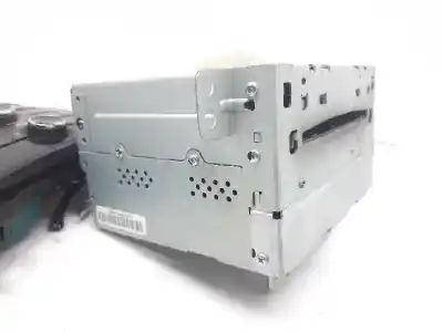 Second-hand car spare part audio system / radio cd for opel insignia a sedán (g09) 2.0 cdti (69) oem iam references 13332702  