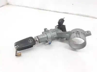 Second-hand car spare part ignition switch for opel insignia a sedán (g09) 2.0 cdti (69) oem iam references 25799293  