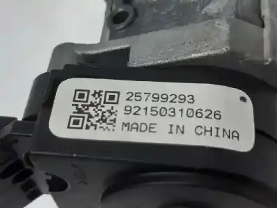Second-hand car spare part ignition switch for opel insignia a sedán (g09) 2.0 cdti (69) oem iam references 25799293  