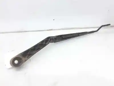 Second-hand car spare part left front windshield wiper arm for opel insignia a sedán (g09) 2.0 cdti (69) oem iam references 13227398