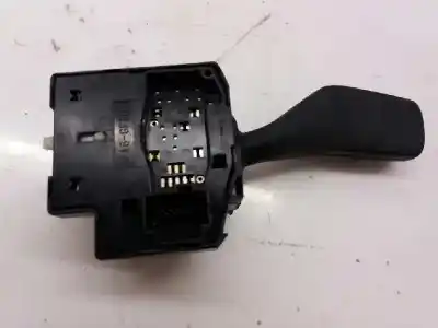 Pièce détachée automobile d'occasion COMMANDE DE CLIGNOTANTS pour FORD TOURNEO CONNECT (TC7)  Références OEM IAM 17D9403  