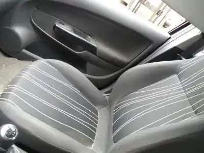 Автозапчастина б/у ПЕРЕДНЕ ПРАВЕ СИДІЛО для OPEL CORSA D  Посилання на OEM IAM 94856719  