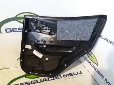 Tweedehands auto-onderdeel bekleding links achterdeur voor renault kadjar zen 110 cv / 81 kw oem iam-referenties 829a11869r